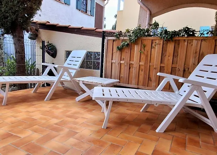 Escale Bord De Mer